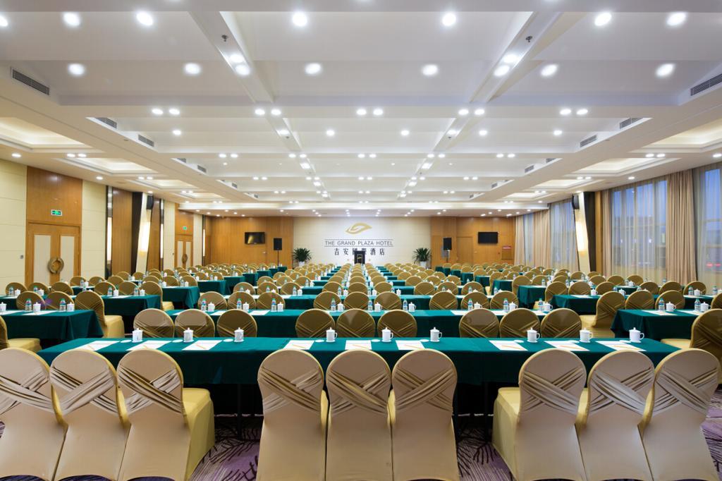The Grand Plaza Hotel Ji'an  Exterior foto